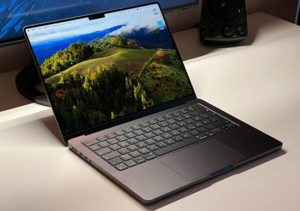 Apple MacBook Pro 14” M3 Pro – 18GB RAM | 512GB SSD