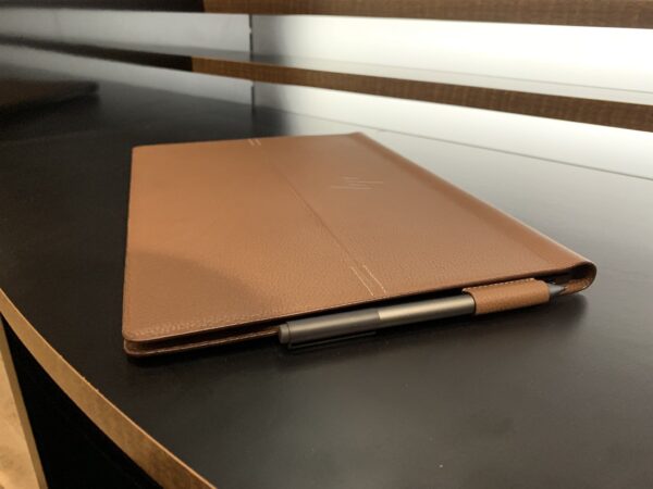 HP Spectre Folio 13
