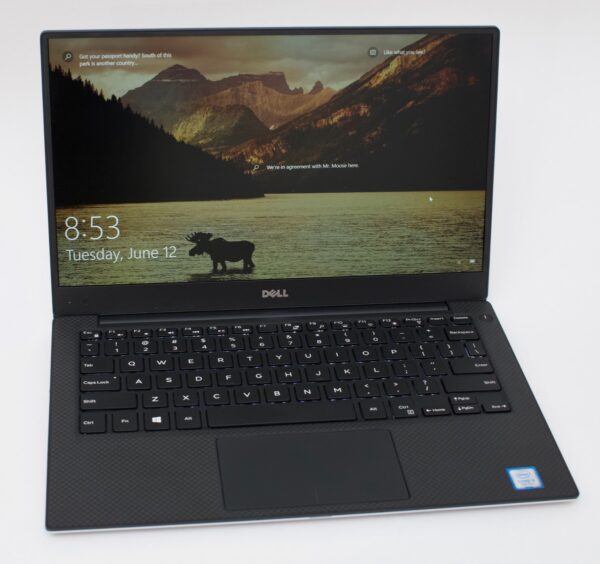Dell XPS 13 9360 – 7th Gen Intel i5 / 8GB RAM / 256GB SSD